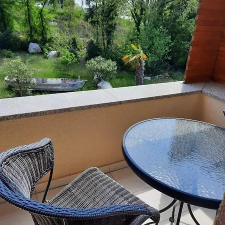 Gostinjska kuća Eden 3*